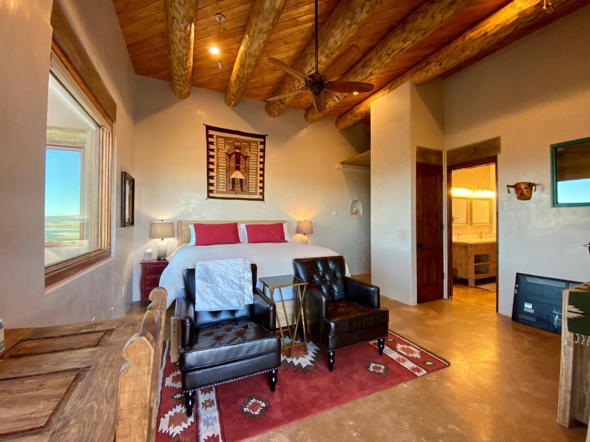 The Grand Hacienda Inn With Breakfast Abiquiu Exterior foto
