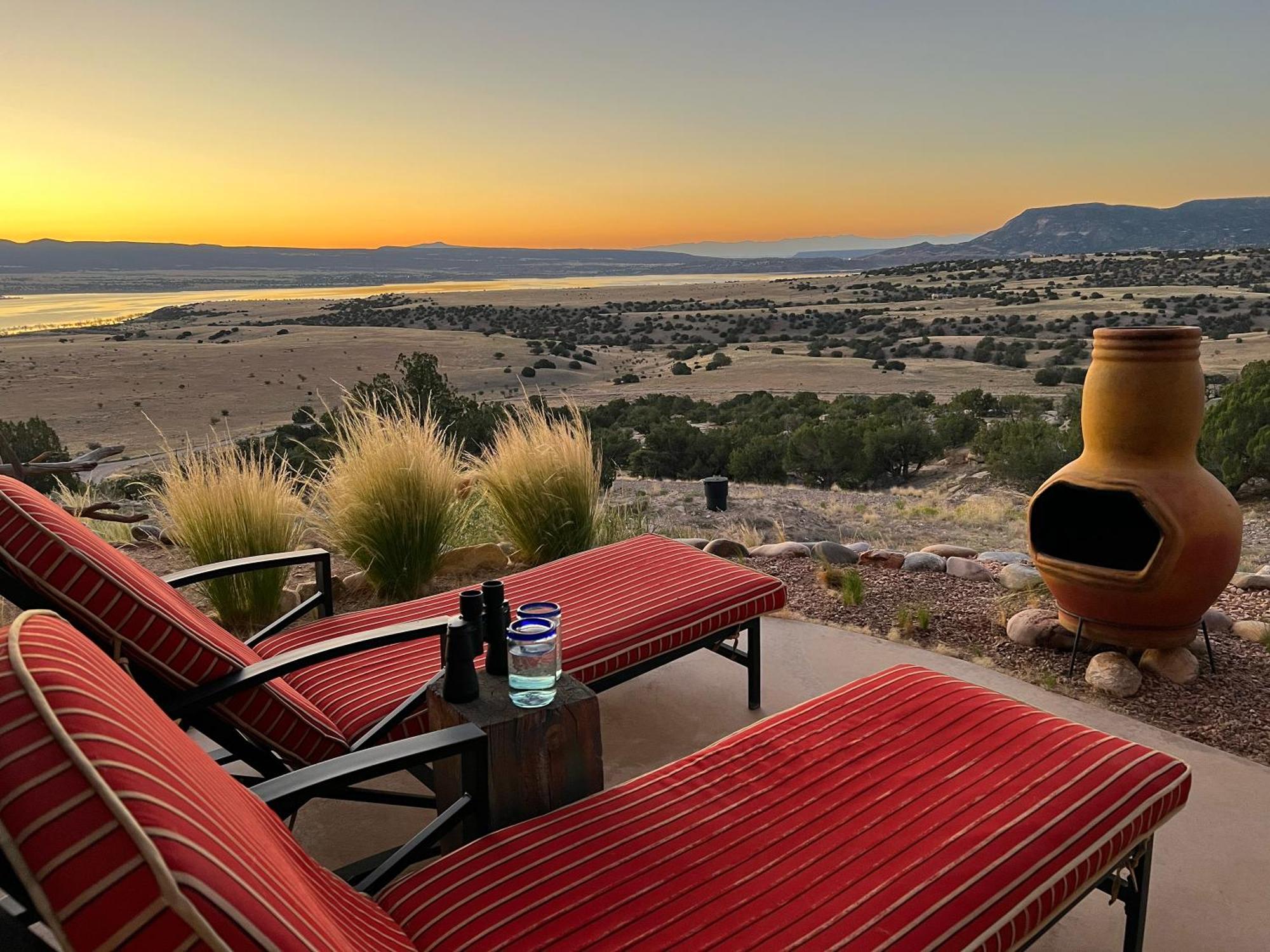 The Grand Hacienda Inn With Breakfast Abiquiu Exterior foto
